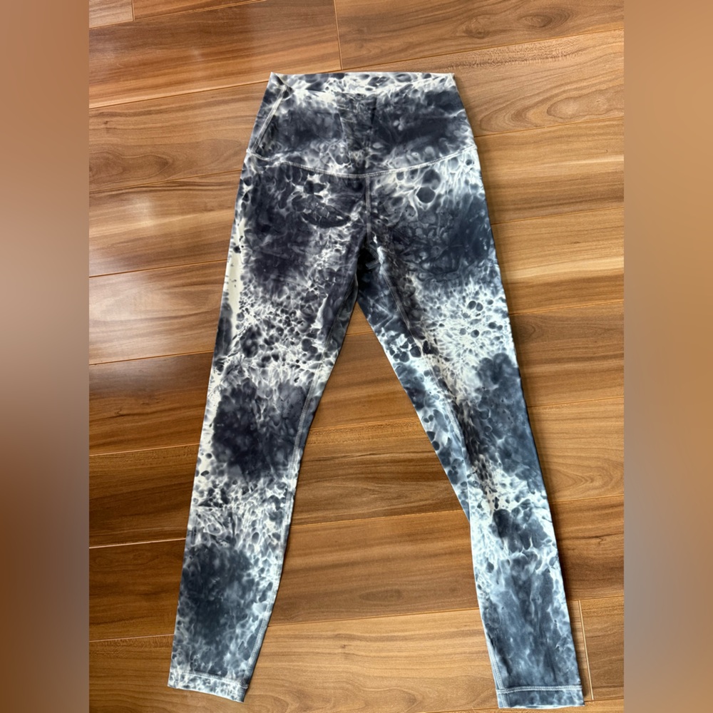 Lululemon Wunder Under High-Rise Tight 25” Luxstreme - size 4